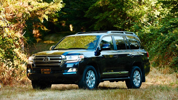 2017 Toyota Land Cruiser