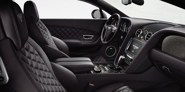 Interior of 2017 Bentley Continental GT