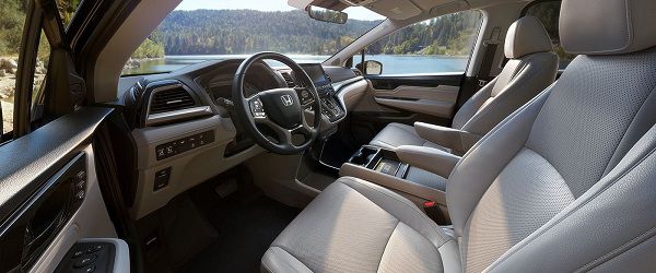 Interior of the 2018 Honda Odyssey
