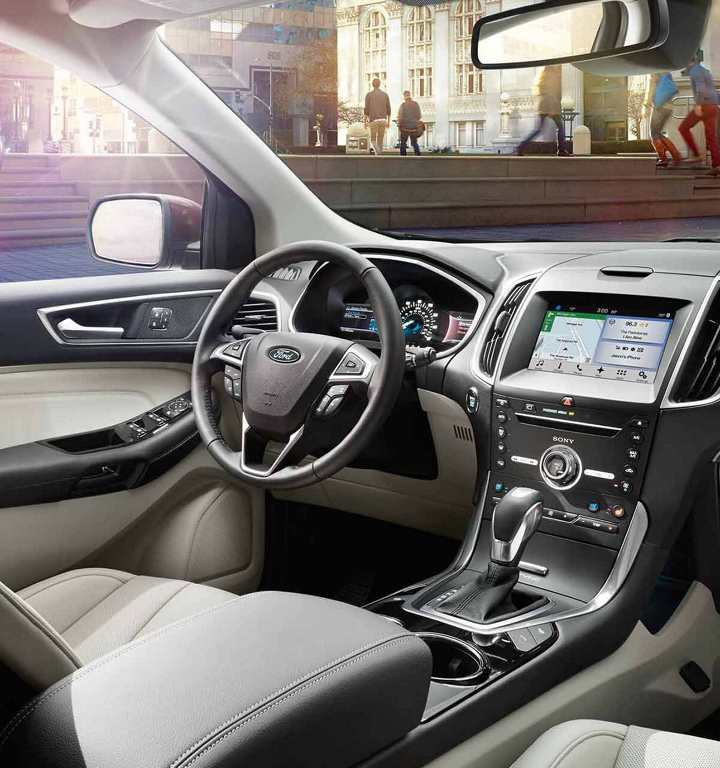 Interior of the 2018 Ford Edge